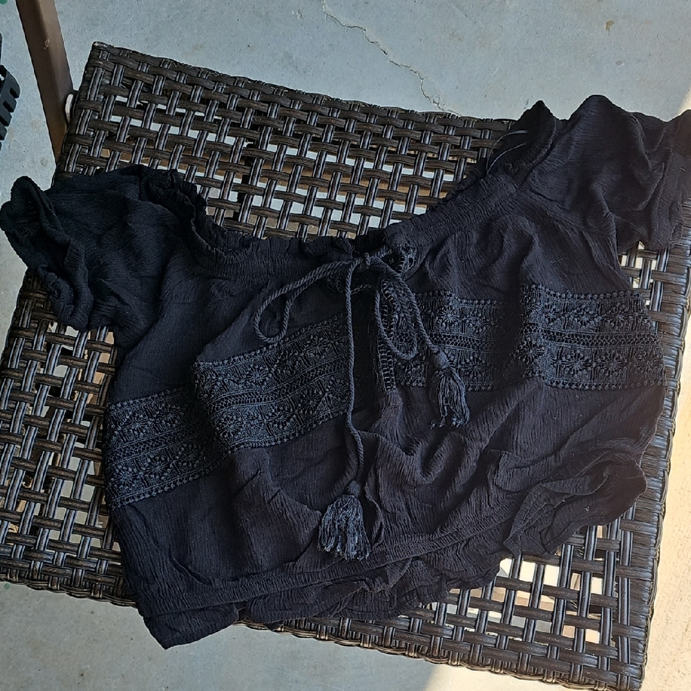 Black Crop Top